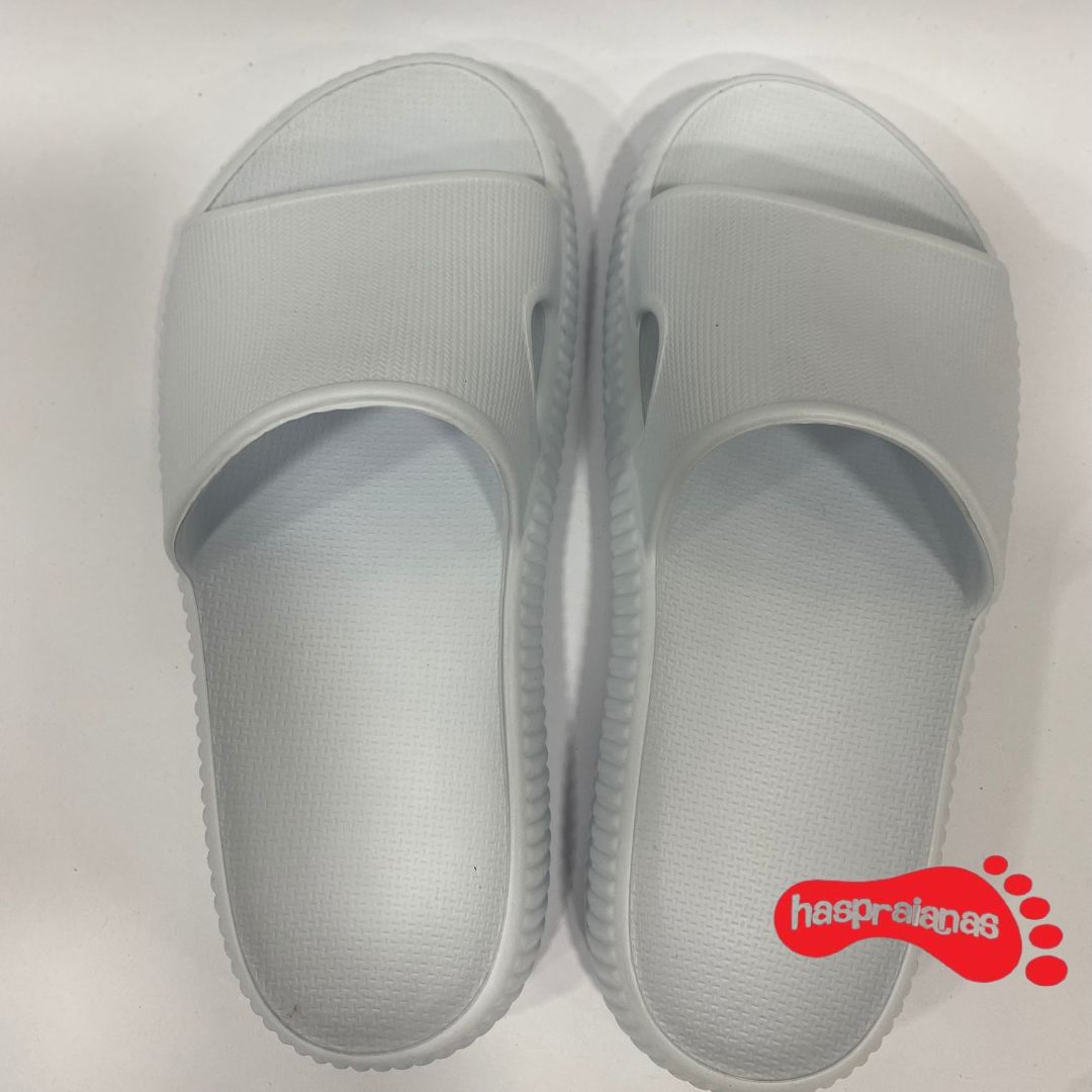 Chinelo Nuvem Branco