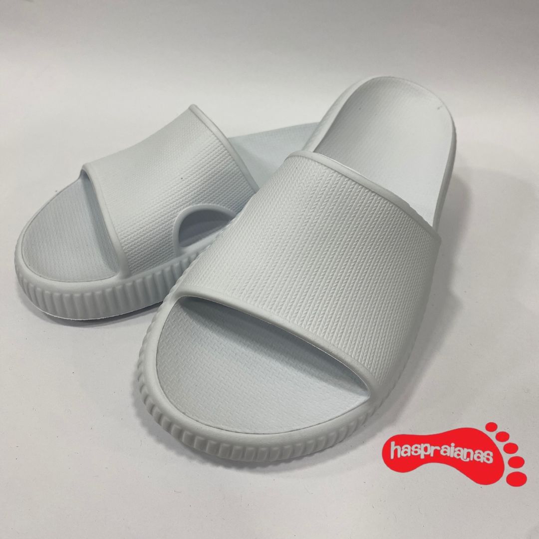 Chinelo Nuvem Branco