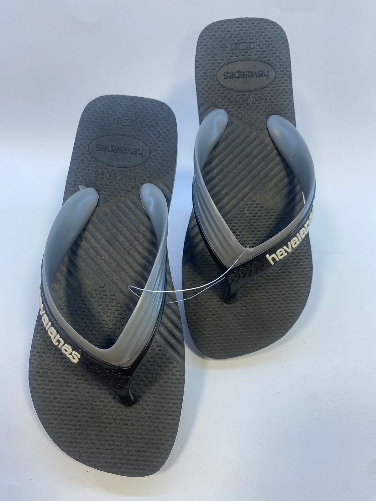 Chinelo Havaianas Dual Preta e Cinza Aco